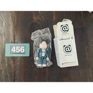 series 44 be@rbrick squid games with card